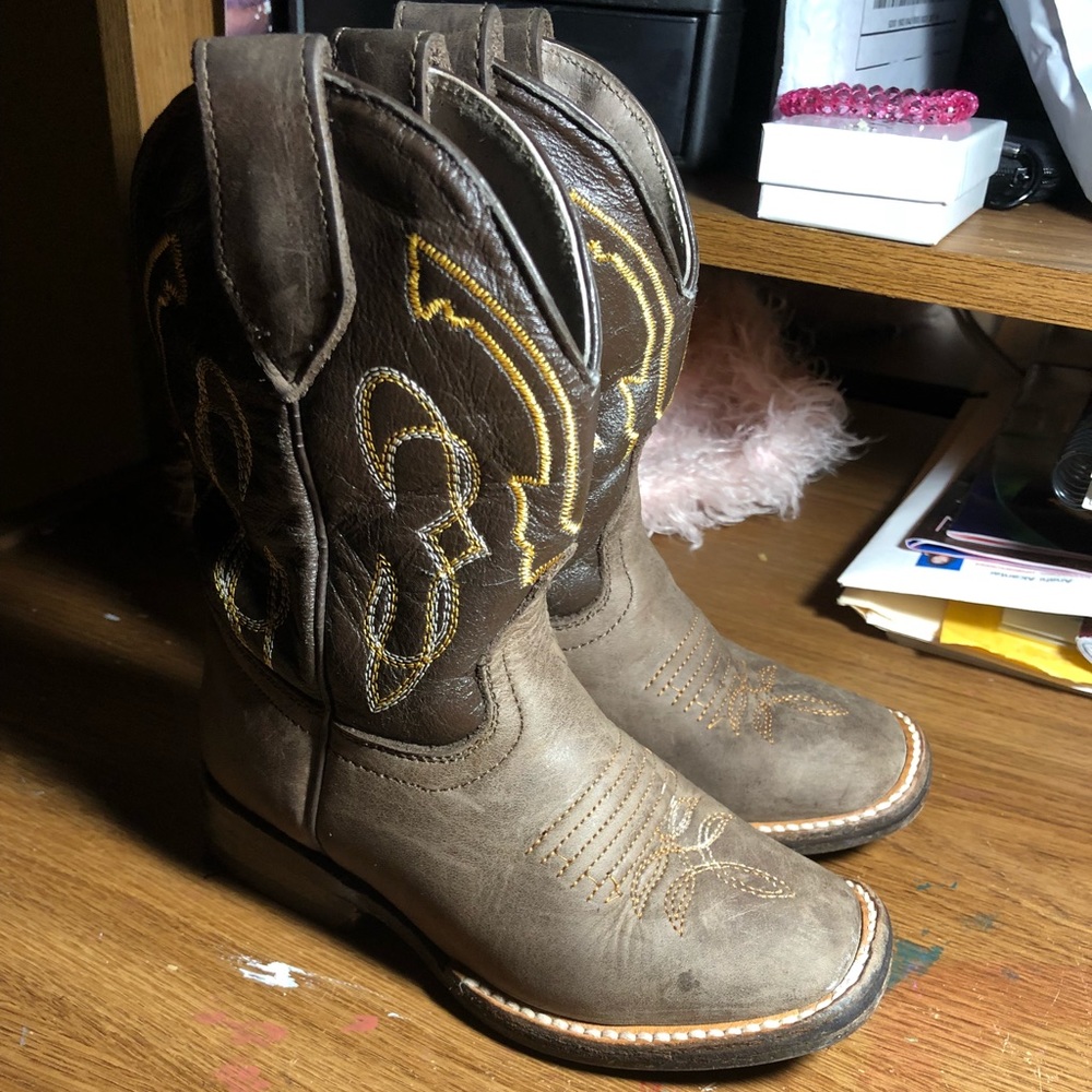 Toddler boys size 6